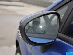 2013款 三厢 1.5L 自动 时尚型