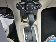 2013款 三厢 1.5L 自动 时尚型
