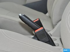 2013款 三厢 1.5L 自动 时尚型