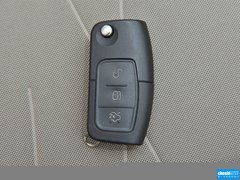 2013款 三厢 1.5L 自动 时尚型
