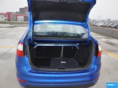 2013款 三厢 1.5L 自动 时尚型