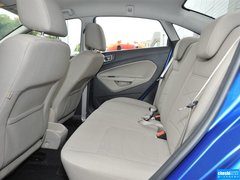 2013款 三厢 1.5L 自动 时尚型