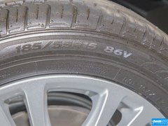 2013款 三厢 1.5L 自动 时尚型