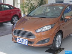 2013款 三厢 1.5L 自动 时尚型