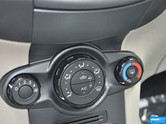 2013款 三厢 1.5L 自动 时尚型