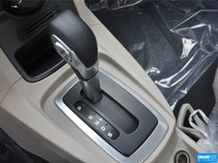 2013款 三厢 1.5L 自动 时尚型