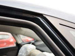 2013款 三厢 1.5L 手动 时尚型
