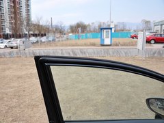 2013款 三厢 1.5L 手动 时尚型