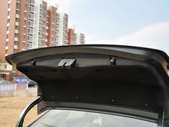 2013款 三厢 1.5L 手动 时尚型