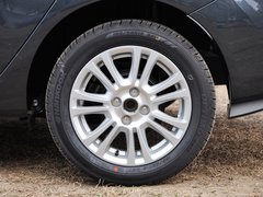 2013款 三厢 1.5L 手动 时尚型
