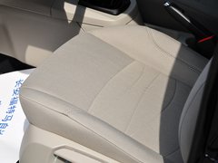 2013款 三厢 1.5L 手动 时尚型