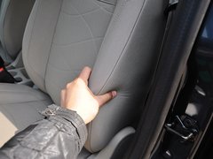 2013款 三厢 1.5L 手动 时尚型