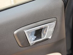 2013款 三厢 1.5L 手动 时尚型