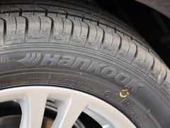 2013款 三厢 1.5L 手动 时尚型