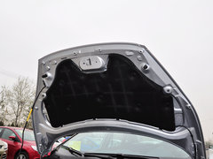 2013款 三厢 1.5L 手动 时尚型