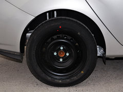 2013款 三厢 1.5L 手动 时尚型
