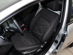 2013款 三厢 1.5L 手动 时尚型