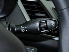 2013款 三廂 1.5L 手動 時尚型