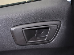 2013款 三厢 1.5L 手动 时尚型