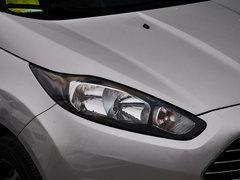 2013款 三厢 1.5L 手动 时尚型