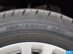 2013款 三厢 1.5L 手动 时尚型