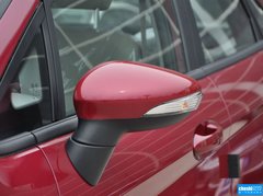 2013款 三厢 1.5L 手动 时尚型