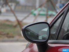 2013款 三厢 1.5L 手动 时尚型