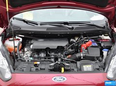 2013款 三厢 1.5L 手动 时尚型