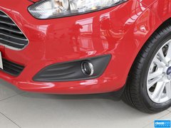 2013款 三厢 1.5L 手动 时尚型