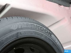 2013款 三厢 1.5L 手动 时尚型