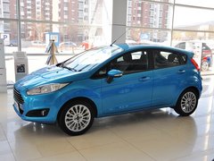 2013款 两厢 1.5L  自动 运动型