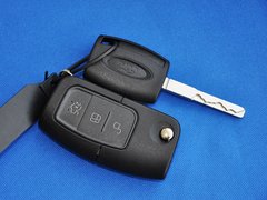 2013款 两厢 1.5L  自动 运动型