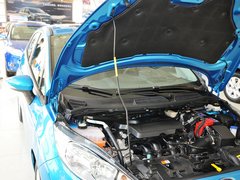 2013款 两厢 1.5L  自动 运动型