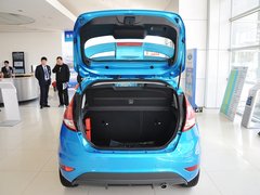 2013款 两厢 1.5L  自动 运动型