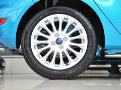 2013款 两厢 1.5L  自动 运动型
