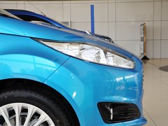 2013款 两厢 1.5L  自动 运动型