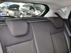 2013款 两厢 1.5L  自动 运动型
