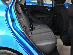 2013款 两厢 1.5L  自动 运动型
