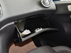 2013款 两厢 1.5L  自动 运动型