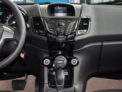 2013款 两厢 1.5L  自动 运动型