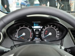 2013款 两厢 1.5L  自动 运动型