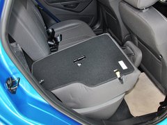 2013款 两厢 1.5L  自动 运动型