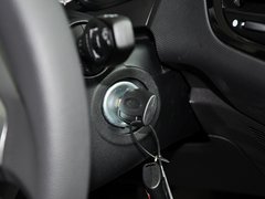 2013款 两厢 1.5L  自动 运动型