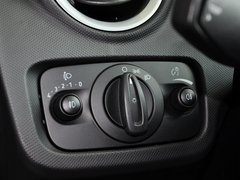 2013款 两厢 1.5L  自动 运动型