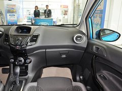 2013款 两厢 1.5L  自动 运动型