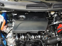 2013款 两厢 1.5L  自动 运动型