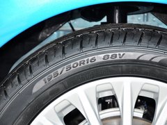 2013款 两厢 1.5L  自动 运动型
