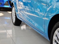 2013款 两厢 1.5L  自动 运动型