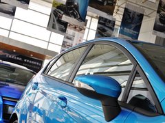 2013款 两厢 1.5L  自动 运动型