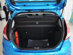 2013款 两厢 1.5L  自动 运动型